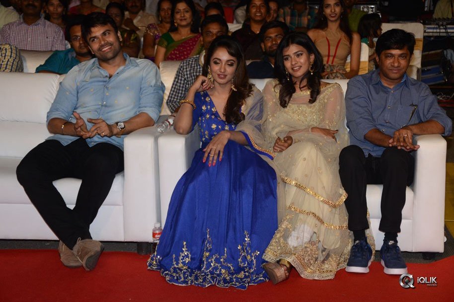 Nanna-Nenu-Naa-Boyfriends-Movie-Audio-Launch